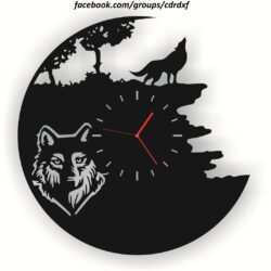 Часы из винила Волк